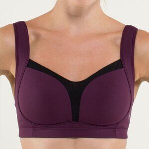 Lululemon Ta Ta Tamer Sports Bra Size DD32